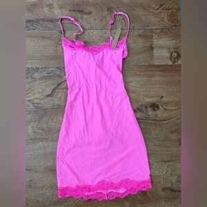 SKIMS pink fits everybody lace slip dress NWT